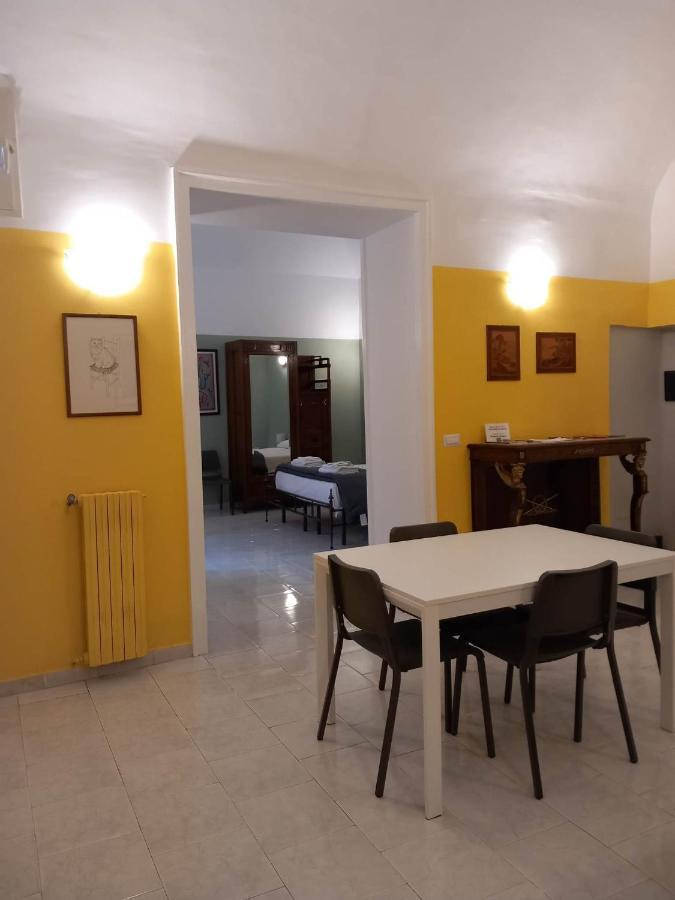 Santa Chiara Home Spaccanapoli Exteriör bild