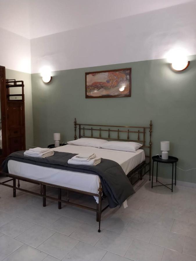 Santa Chiara Home Spaccanapoli Exteriör bild